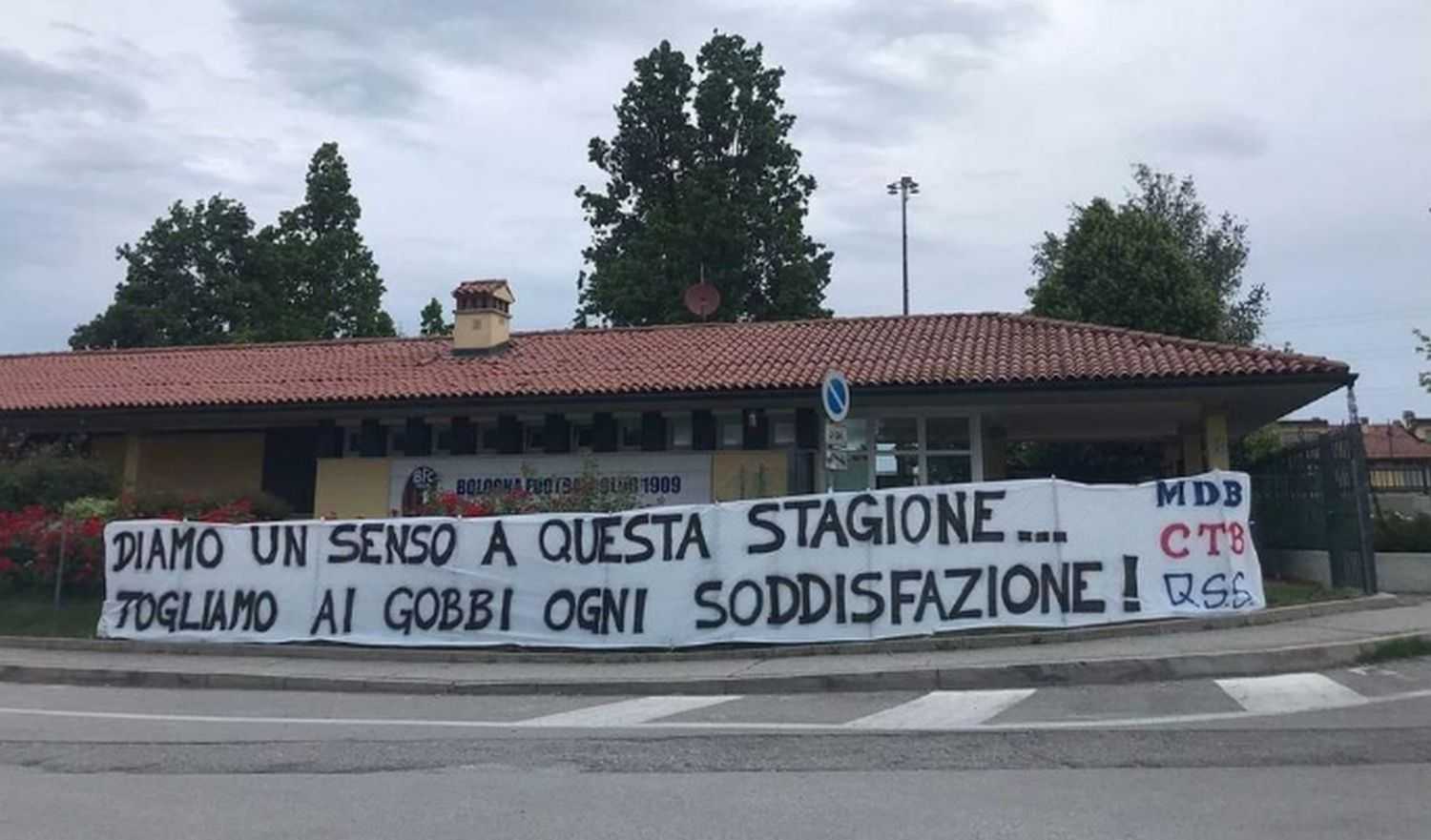 striscione-bologna-contro-juve