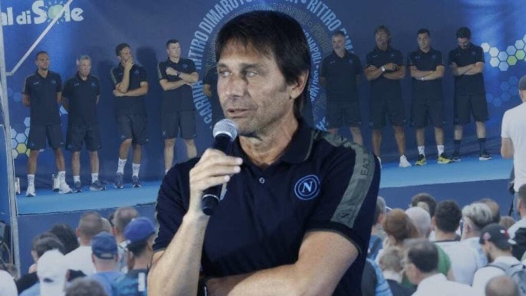 “Chi non salta è juventino”, la reazione di Conte al ritiro del Napoli