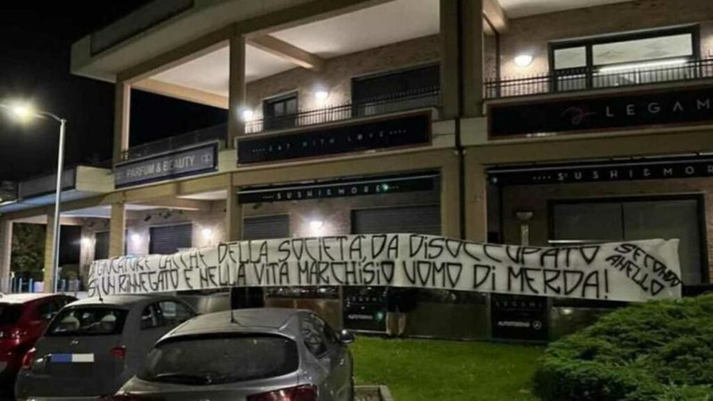 Striscione choc dei Drughi contro Marchisio, l’ex giocatore risponde